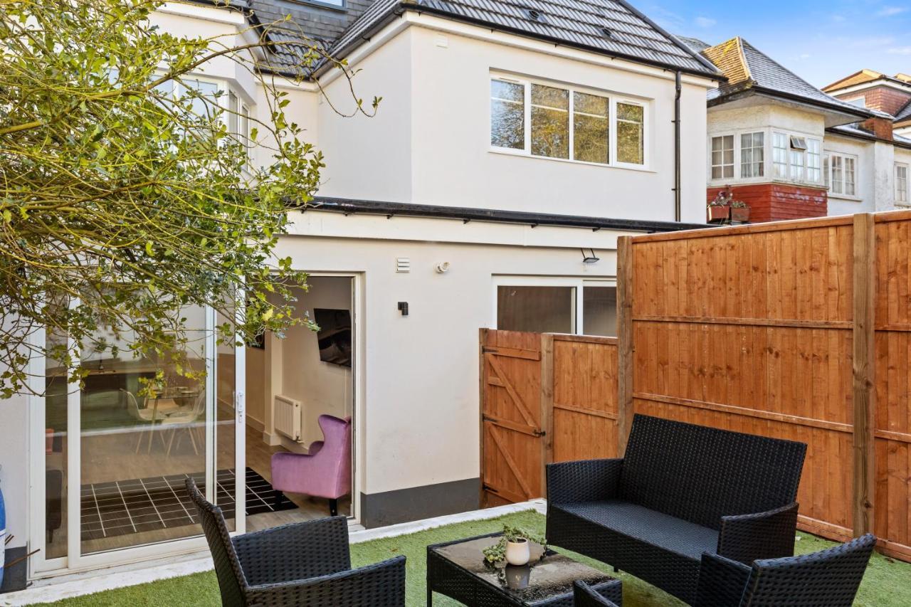 Ferienwohnung Star London Vivian Avenue 2-Bed Retreat With Garden The Hyde Exterior foto